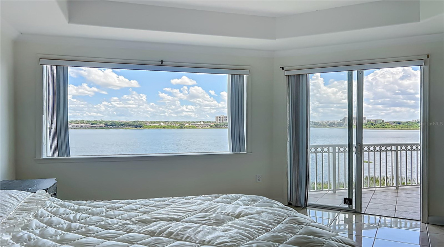 ORLANDO, Florida 32836, 3 Bedrooms Bedrooms, ,2 BathroomsBathrooms,Residential,For Sale,THE ESPLANADE,0,MFRO6294223