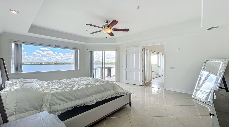ORLANDO, Florida 32836, 3 Bedrooms Bedrooms, ,2 BathroomsBathrooms,Residential,For Sale,THE ESPLANADE,0,MFRO6294223