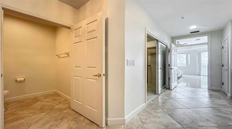 ORLANDO, Florida 32836, 3 Bedrooms Bedrooms, ,2 BathroomsBathrooms,Residential,For Sale,THE ESPLANADE,0,MFRO6294223