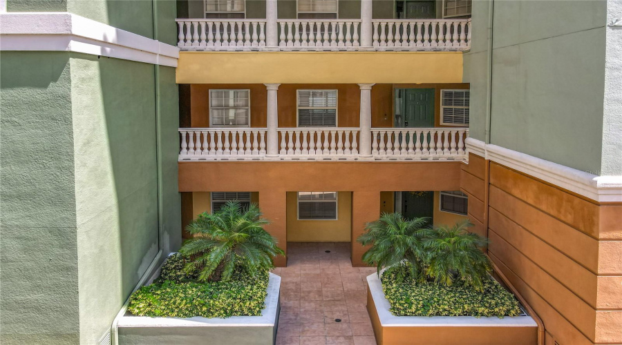 ORLANDO, Florida 32836, 3 Bedrooms Bedrooms, ,2 BathroomsBathrooms,Residential,For Sale,THE ESPLANADE,0,MFRO6294223