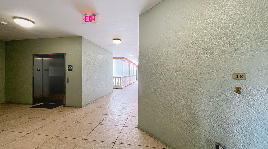 ORLANDO, Florida 32836, 3 Bedrooms Bedrooms, ,2 BathroomsBathrooms,Residential,For Sale,THE ESPLANADE,0,MFRO6294223