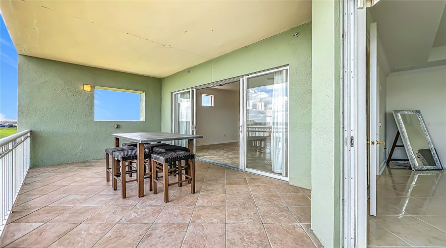ORLANDO, Florida 32836, 3 Bedrooms Bedrooms, ,2 BathroomsBathrooms,Residential,For Sale,THE ESPLANADE,0,MFRO6294223