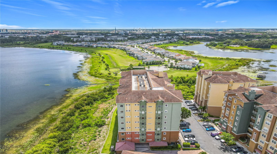 ORLANDO, Florida 32836, 3 Bedrooms Bedrooms, ,2 BathroomsBathrooms,Residential,For Sale,THE ESPLANADE,0,MFRO6294223