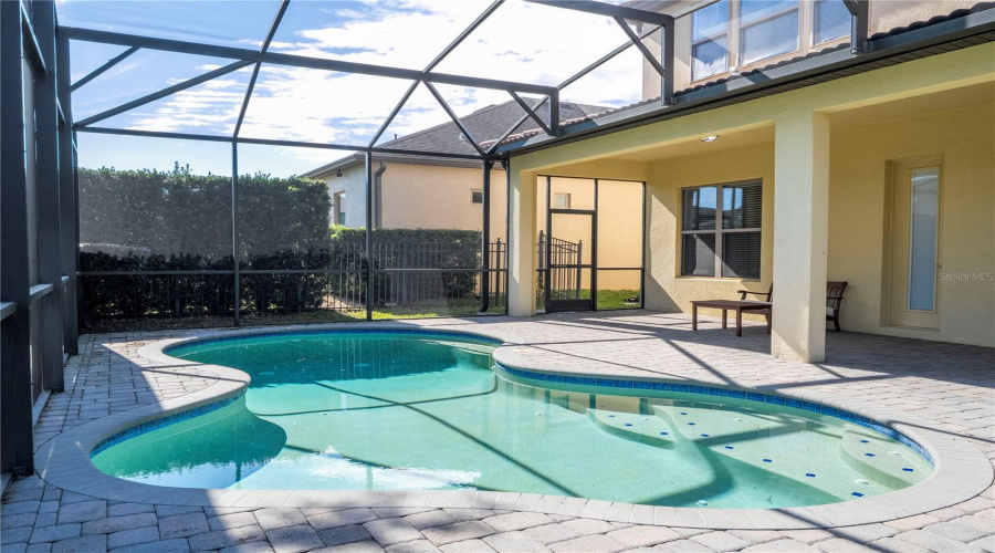 ORLANDO, Florida 32836, 4 Bedrooms Bedrooms, ,4 BathroomsBathrooms,Residential,For Sale,ROYAL ESTATES,0,MFRO6295131
