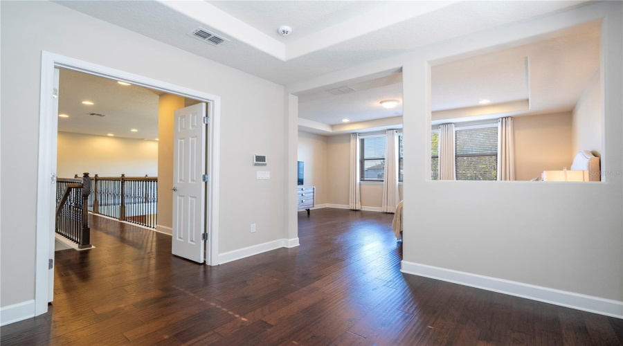 ORLANDO, Florida 32836, 4 Bedrooms Bedrooms, ,4 BathroomsBathrooms,Residential,For Sale,ROYAL ESTATES,0,MFRO6295131