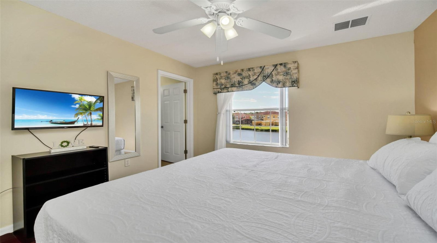 Kissimmee, Florida 34746, 3 Bedrooms Bedrooms, ,2 Bathroomsbathrooms,Residential,For Sale,Ormond Beach,Mfrs5122559