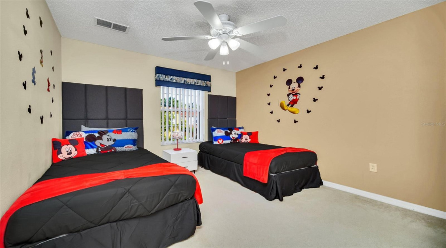 Kissimmee, Florida 34746, 3 Bedrooms Bedrooms, ,2 Bathroomsbathrooms,Residential,For Sale,Ormond Beach,Mfrs5122559