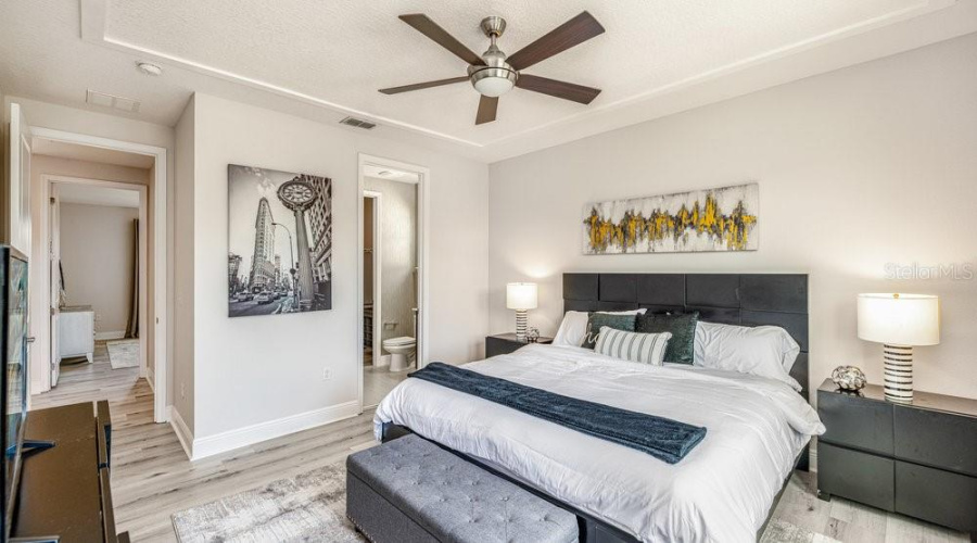 Orlando, Florida 32836, 4 Bedrooms Bedrooms, ,3 Bathroomsbathrooms,Residential,For Sale,Brixford,Mfro6287089