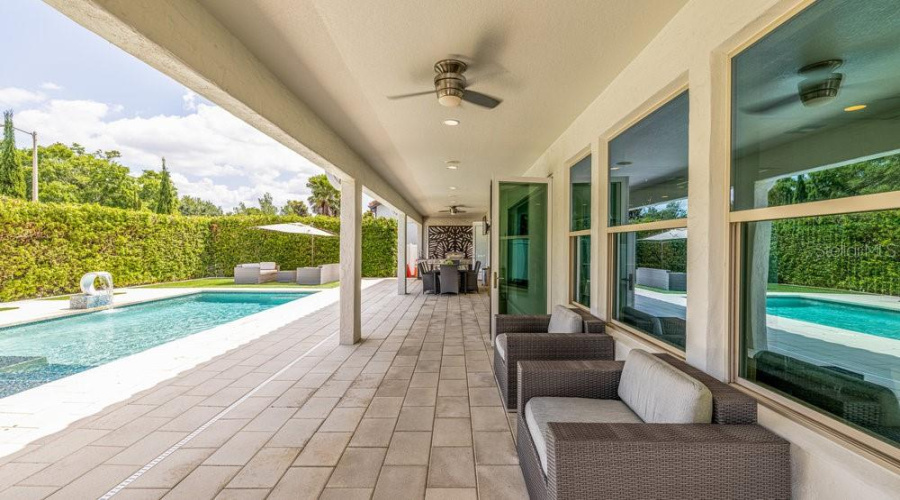 Orlando, Florida 32836, 4 Bedrooms Bedrooms, ,3 Bathroomsbathrooms,Residential,For Sale,Brixford,Mfro6287089