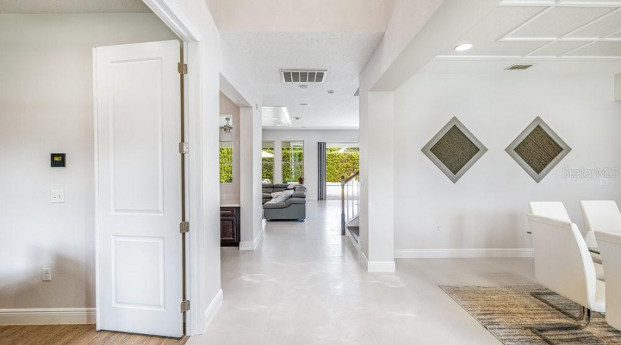Orlando, Florida 32836, 4 Bedrooms Bedrooms, ,3 Bathroomsbathrooms,Residential,For Sale,Brixford,Mfro6287089