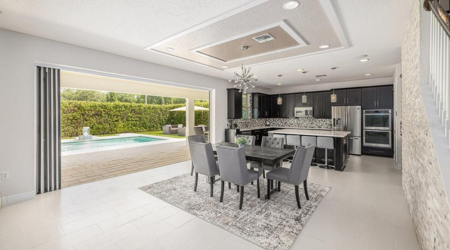 Orlando, Florida 32836, 4 Bedrooms Bedrooms, ,3 Bathroomsbathrooms,Residential,For Sale,Brixford,Mfro6287089