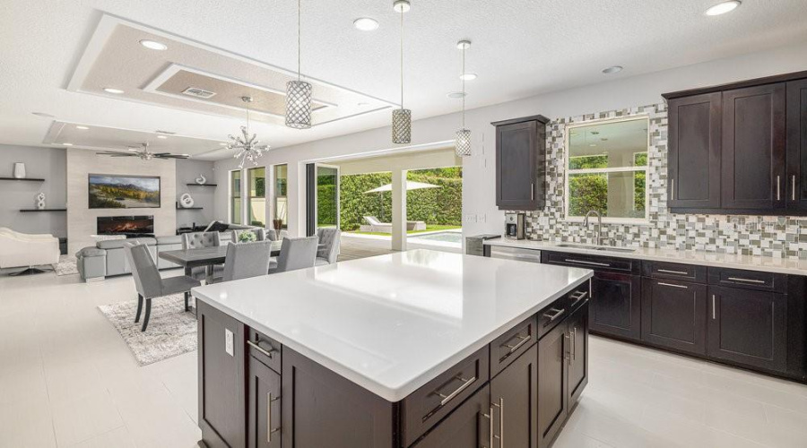 Orlando, Florida 32836, 4 Bedrooms Bedrooms, ,3 Bathroomsbathrooms,Residential,For Sale,Brixford,Mfro6287089