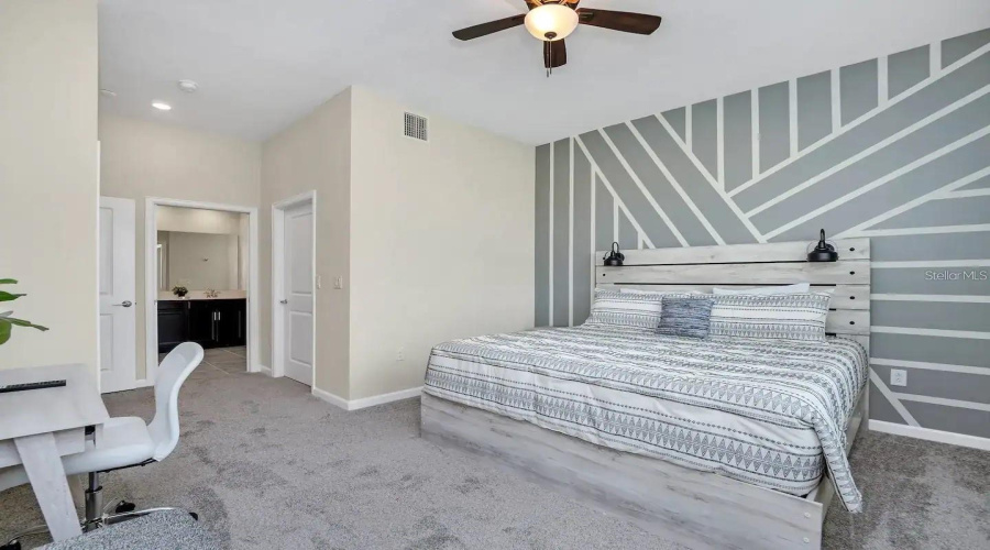 Davenport, Florida 33896, 2 Bedrooms Bedrooms, ,2 Bathroomsbathrooms,Residential,For Sale,Drop,Mfro6293593