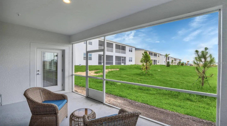 Davenport, Florida 33896, 2 Bedrooms Bedrooms, ,2 Bathroomsbathrooms,Residential,For Sale,Drop,Mfro6293593