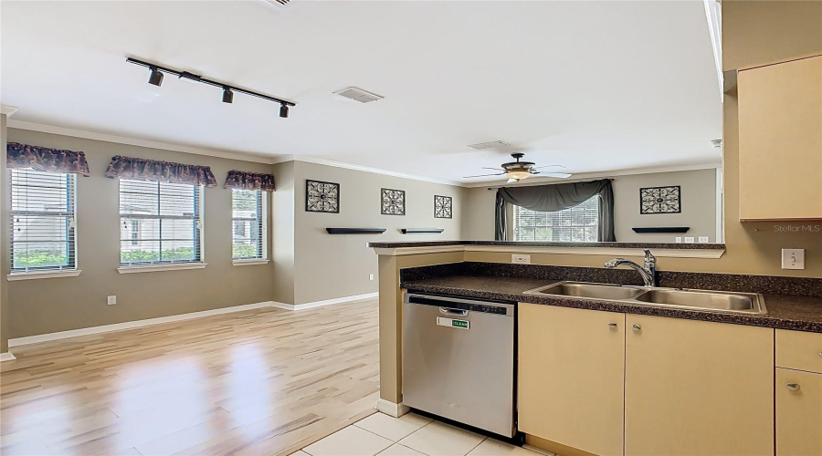 Celebration, Florida 34747, 2 Bedrooms Bedrooms, ,2 Bathroomsbathrooms,Residential,For Sale,Centervale,Mfrs5123714