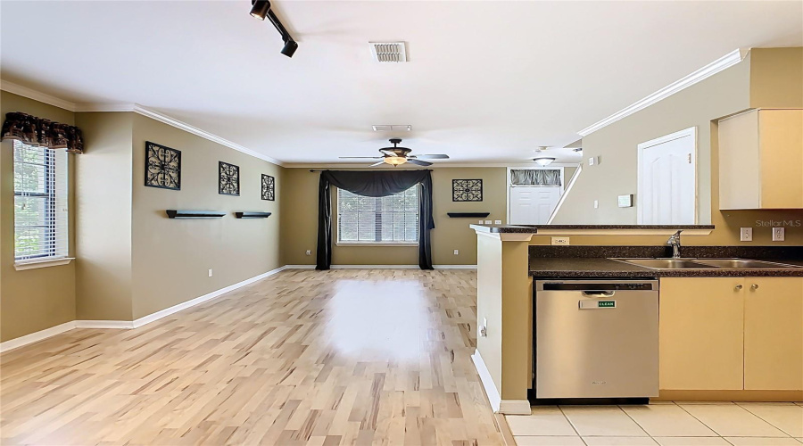 Celebration, Florida 34747, 2 Bedrooms Bedrooms, ,2 Bathroomsbathrooms,Residential,For Sale,Centervale,Mfrs5123714