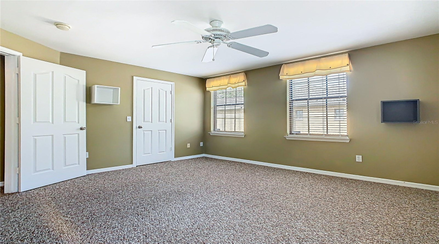 Celebration, Florida 34747, 2 Bedrooms Bedrooms, ,2 Bathroomsbathrooms,Residential,For Sale,Centervale,Mfrs5123714
