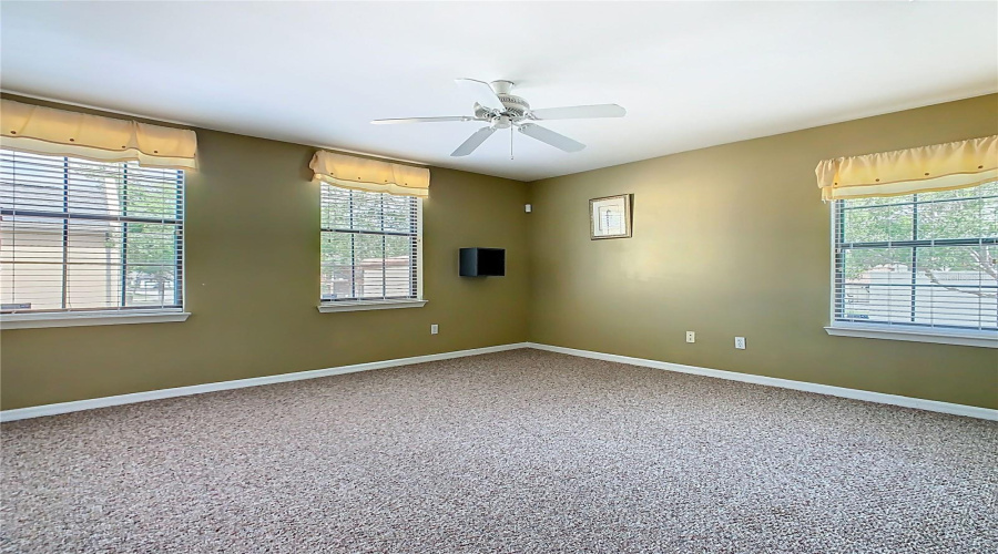 Celebration, Florida 34747, 2 Bedrooms Bedrooms, ,2 Bathroomsbathrooms,Residential,For Sale,Centervale,Mfrs5123714
