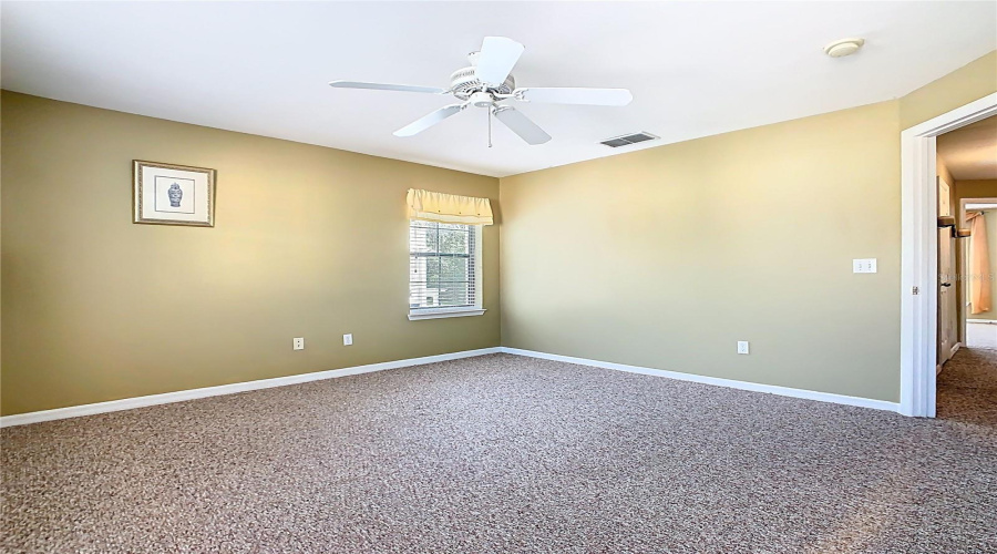 Celebration, Florida 34747, 2 Bedrooms Bedrooms, ,2 Bathroomsbathrooms,Residential,For Sale,Centervale,Mfrs5123714