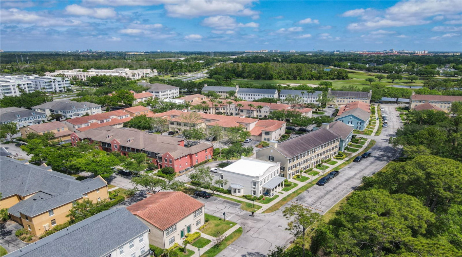 Celebration, Florida 34747, 2 Bedrooms Bedrooms, ,2 Bathroomsbathrooms,Residential,For Sale,Centervale,Mfrs5123714