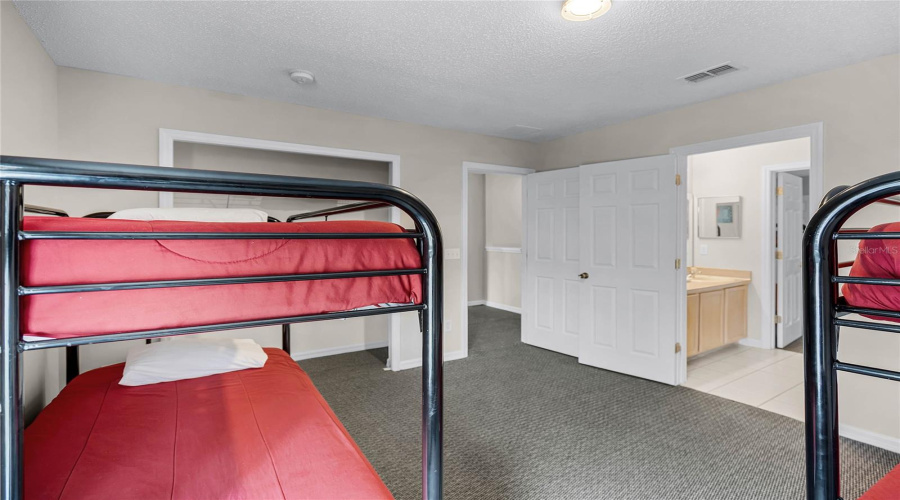 Davenport, Florida 33897, 7 Bedrooms Bedrooms, ,5 Bathroomsbathrooms,Residential,For Sale,Mcfee,Mfrs5123764