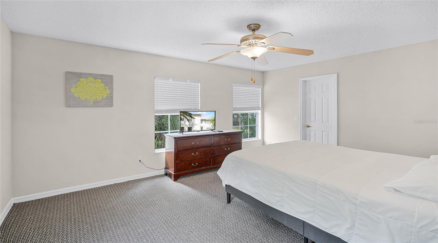 Davenport, Florida 33897, 7 Bedrooms Bedrooms, ,5 Bathroomsbathrooms,Residential,For Sale,Mcfee,Mfrs5123764