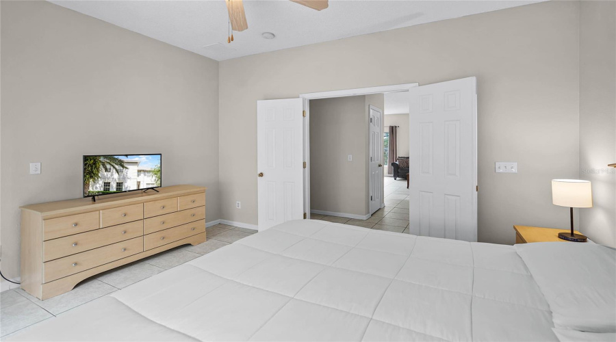 Davenport, Florida 33897, 7 Bedrooms Bedrooms, ,5 Bathroomsbathrooms,Residential,For Sale,Mcfee,Mfrs5123764