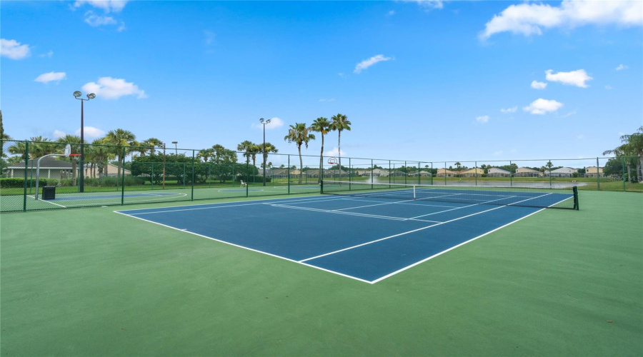 Davenport, Florida 33897, 7 Bedrooms Bedrooms, ,5 Bathroomsbathrooms,Residential,For Sale,Mcfee,Mfrs5123764