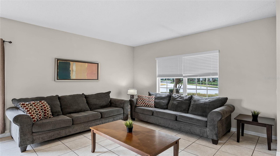 Davenport, Florida 33897, 7 Bedrooms Bedrooms, ,5 Bathroomsbathrooms,Residential,For Sale,Mcfee,Mfrs5123764