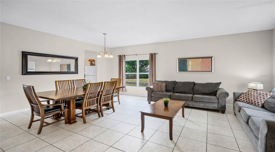 Davenport, Florida 33897, 7 Bedrooms Bedrooms, ,5 Bathroomsbathrooms,Residential,For Sale,Mcfee,Mfrs5123764