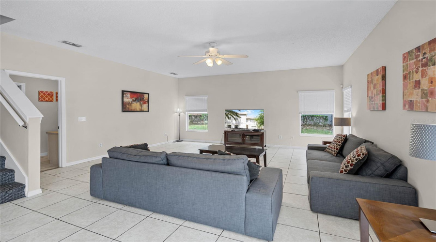 Davenport, Florida 33897, 7 Bedrooms Bedrooms, ,5 Bathroomsbathrooms,Residential,For Sale,Mcfee,Mfrs5123764
