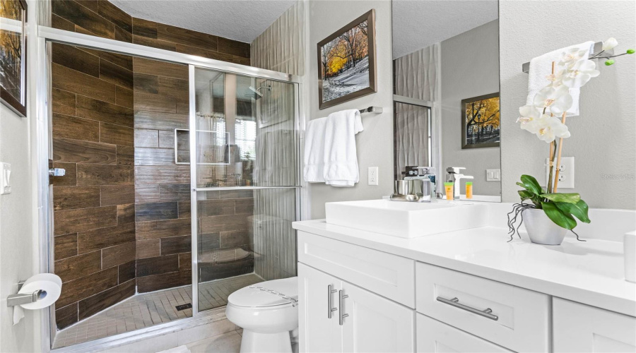 KISSIMMEE, Florida 34747, 4 Bedrooms Bedrooms, ,5 BathroomsBathrooms,Residential,For Sale,SUNRISE SHORES,0,MFRS5123862