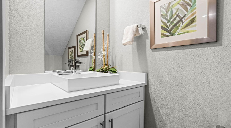 KISSIMMEE, Florida 34747, 4 Bedrooms Bedrooms, ,5 BathroomsBathrooms,Residential,For Sale,SUNRISE SHORES,0,MFRS5123862