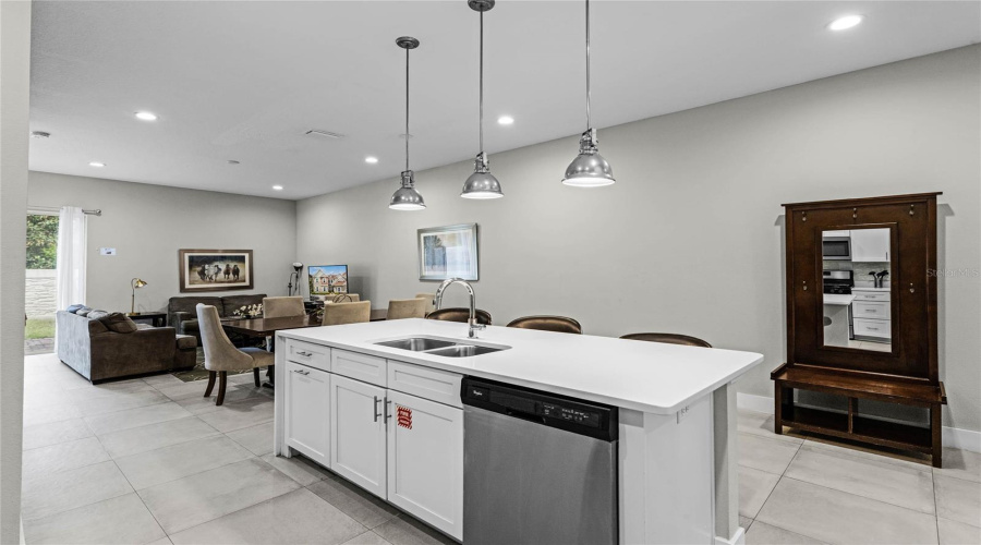 KISSIMMEE, Florida 34747, 4 Bedrooms Bedrooms, ,5 BathroomsBathrooms,Residential,For Sale,SUNRISE SHORES,0,MFRS5123862