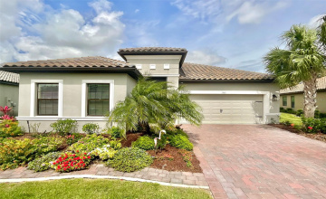 KISSIMMEE, Florida 34746, 4 Bedrooms Bedrooms, ,3 BathroomsBathrooms,Residential,For Sale,GOBLET COVE,0,MFRS5123881