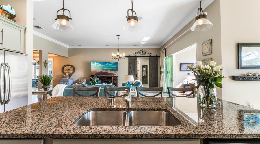KISSIMMEE, Florida 34746, 3 Bedrooms Bedrooms, ,2 BathroomsBathrooms,Residential,For Sale,PARADISO,0,MFRO6295394