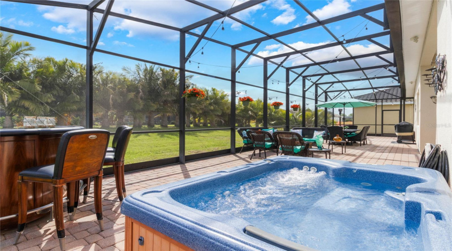 KISSIMMEE, Florida 34746, 3 Bedrooms Bedrooms, ,2 BathroomsBathrooms,Residential,For Sale,PARADISO,0,MFRO6295394