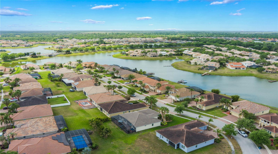 KISSIMMEE, Florida 34746, 3 Bedrooms Bedrooms, ,2 BathroomsBathrooms,Residential,For Sale,PARADISO,0,MFRO6295394