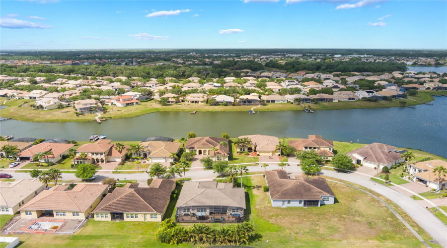 KISSIMMEE, Florida 34746, 3 Bedrooms Bedrooms, ,2 BathroomsBathrooms,Residential,For Sale,PARADISO,0,MFRO6295394