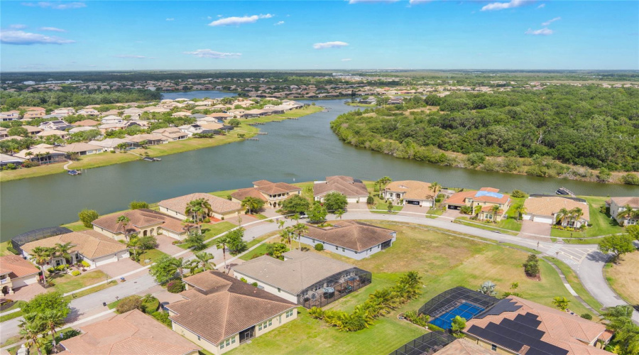 KISSIMMEE, Florida 34746, 3 Bedrooms Bedrooms, ,2 BathroomsBathrooms,Residential,For Sale,PARADISO,0,MFRO6295394