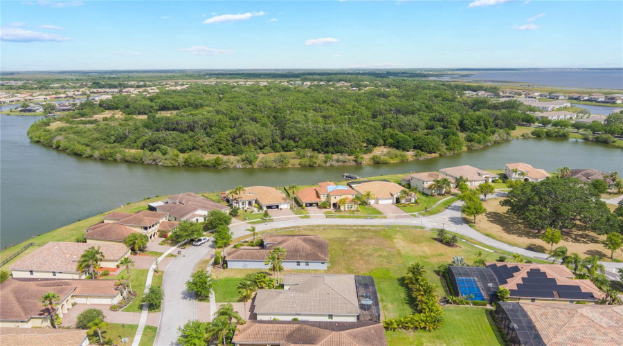 KISSIMMEE, Florida 34746, 3 Bedrooms Bedrooms, ,2 BathroomsBathrooms,Residential,For Sale,PARADISO,0,MFRO6295394