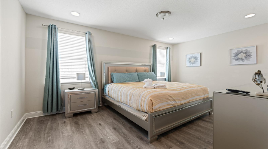 KISSIMMEE, Florida 34747, 6 Bedrooms Bedrooms, ,6 BathroomsBathrooms,Residential,For Sale,MARKER,0,MFRO6294390