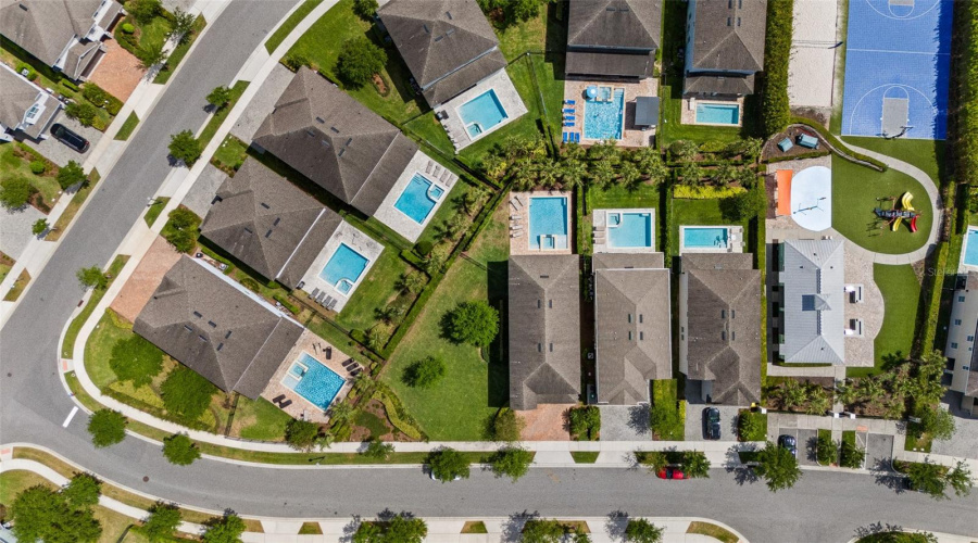 KISSIMMEE, Florida 34747, 6 Bedrooms Bedrooms, ,6 BathroomsBathrooms,Residential,For Sale,MARKER,0,MFRO6294390