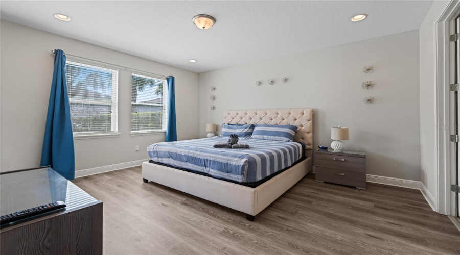 KISSIMMEE, Florida 34747, 6 Bedrooms Bedrooms, ,6 BathroomsBathrooms,Residential,For Sale,MARKER,0,MFRO6294390