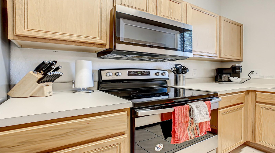 DAVENPORT, Florida 33897, 4 Bedrooms Bedrooms, ,3 BathroomsBathrooms,Residential,For Sale,CAMBRIA,0,MFRS5123945