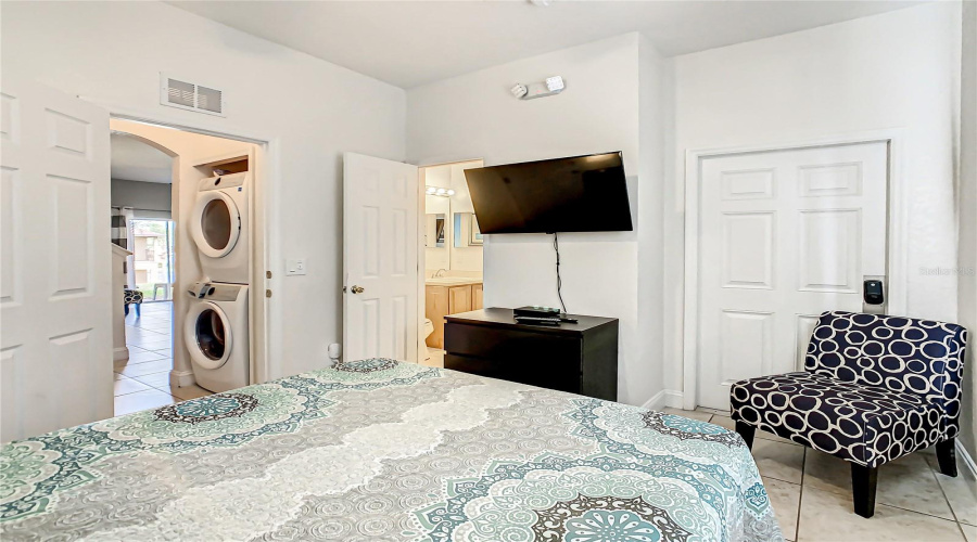 DAVENPORT, Florida 33897, 4 Bedrooms Bedrooms, ,3 BathroomsBathrooms,Residential,For Sale,CAMBRIA,0,MFRS5123945