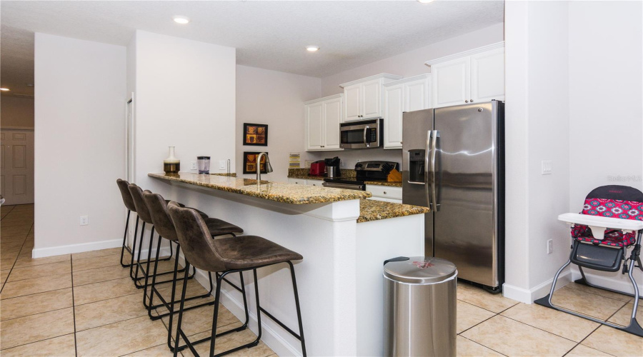 Kissimmee, Florida 34747, 5 Bedrooms Bedrooms, ,4 Bathroomsbathrooms,Residential,For Sale,Banana Palm,Mfro6295825