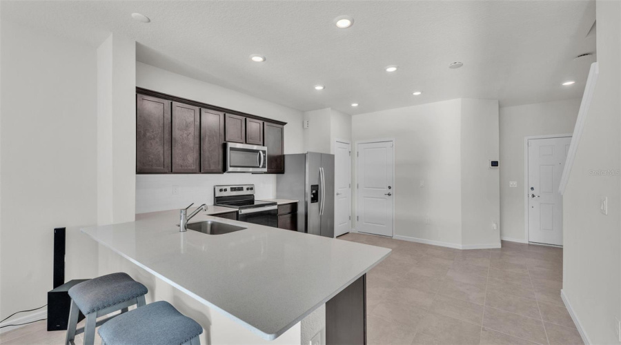 Davenport, Florida 33896, 3 Bedrooms Bedrooms, ,2 Bathroomsbathrooms,Residential,For Sale,Delightful,Mfrl4951889