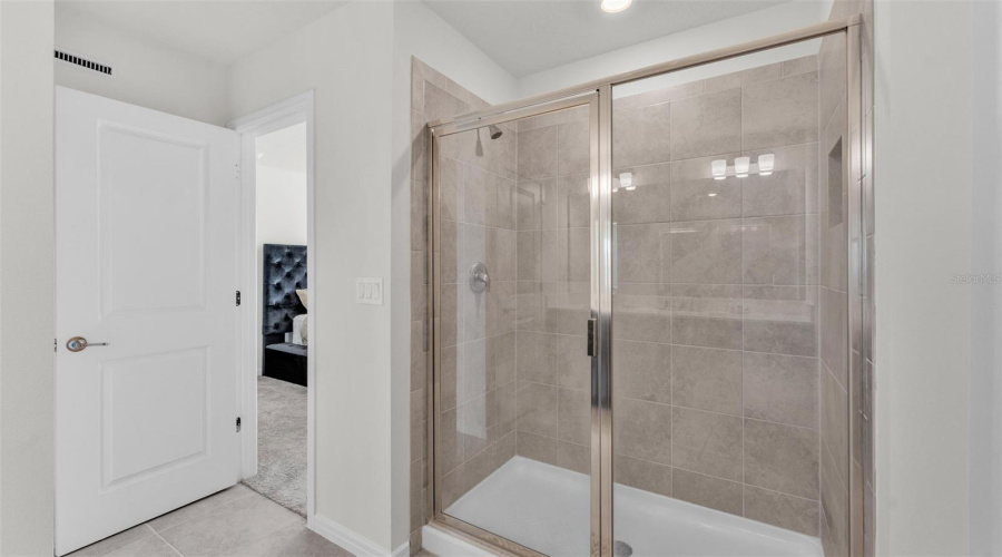 Davenport, Florida 33896, 3 Bedrooms Bedrooms, ,2 Bathroomsbathrooms,Residential,For Sale,Delightful,Mfrl4951889