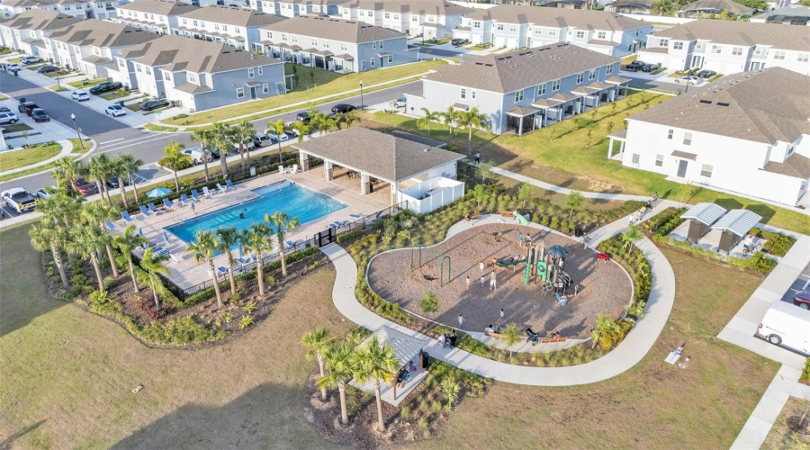Davenport, Florida 33896, 3 Bedrooms Bedrooms, ,2 Bathroomsbathrooms,Residential,For Sale,Delightful,Mfrl4951889